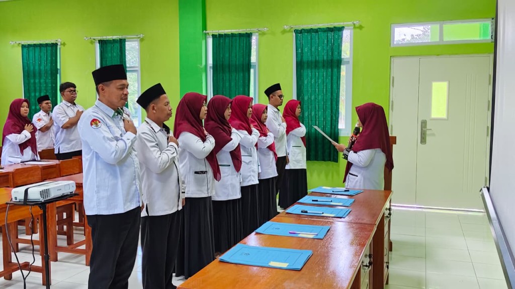 Pelantikan TIM PMPZi dan Agen Perubahan MAN Jayapura Tahun 2026